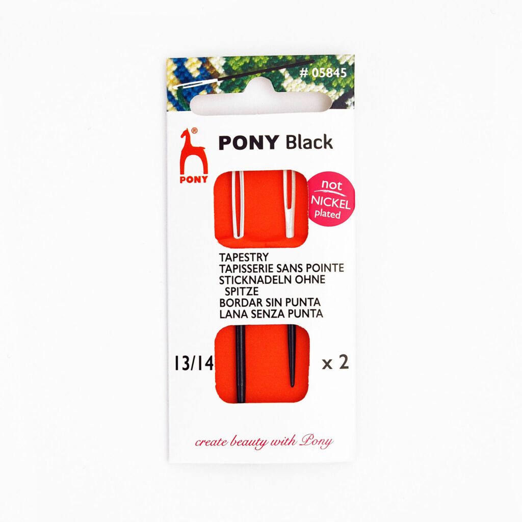 Pony plastikinės juodos adatos su balta akimi 13/14 mezginių siuvimui (2vnt.)